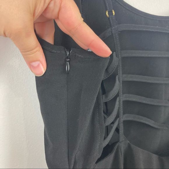 Forever 21 Black Cutout back Jumpsuit Size Medium - Picture 7 of 12